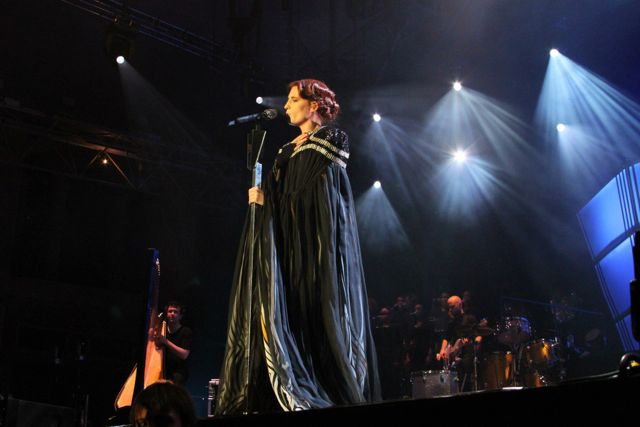 LD Chris Bushell chooses Avolites’ Sapphire Touch for dazzling Florence & the Machine tour